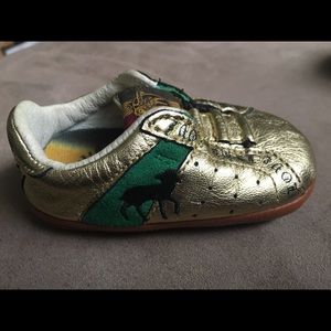 LAMB baby shoes designed by  Gwen Stefani.